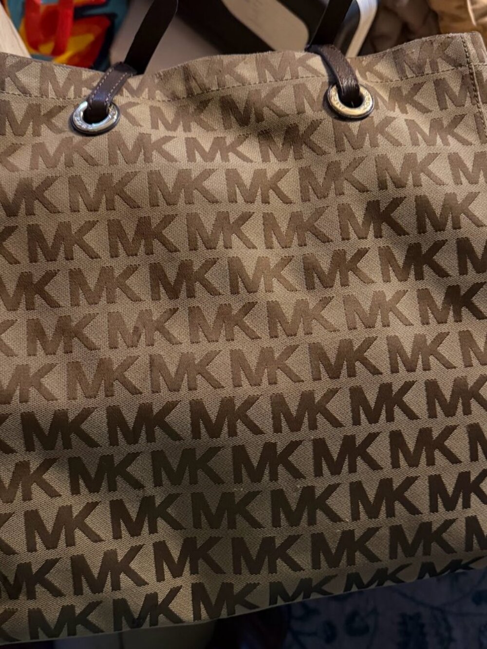 Michael Kors Signature MK Jacquard Large Tote Bag Tan Brown Gold Hardware